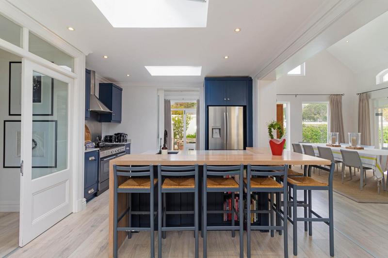 To Let 4 Bedroom Property for Rent in Steenberg Estate Western Cape